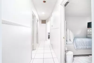 419 SW 80th Ave, Pompano Beach, FL 33068 - Photo 22