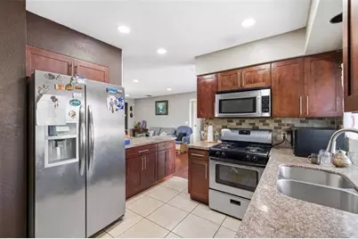 11411 NW 38th Pl, Sunrise, FL 33323 - Photo 20