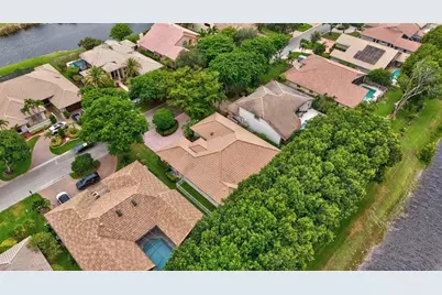 12055  Classic, Coral Springs, FL 33071 - Photo 46