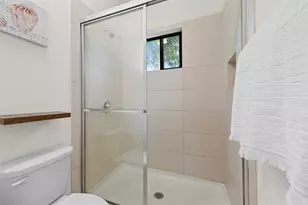 4226 N Dixie Hwy, Oakland Park, FL 33334 - Photo 22