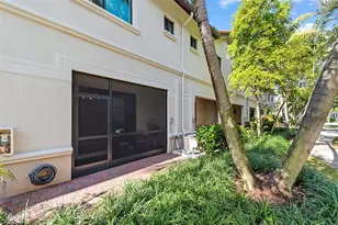 4226 N Dixie Hwy, Oakland Park, FL 33334 - Photo 32