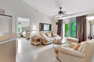 923 Villa Cir, Boynton Beach, FL 33435 - Photo 2