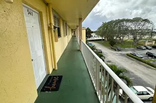 9949 Sandalfoot Blvd, Boca Raton, FL 33428 - Photo 14