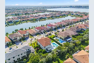 12043 N Baypoint Cir, Parkland, FL 33076 - Photo 30