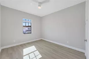 12043 N Baypoint Cir, Parkland, FL 33076 - Photo 22