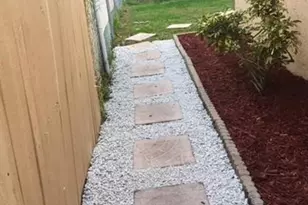 8002 SW 7th Ct, North Lauderdale, FL 33068 - Photo 20