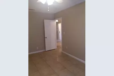 8002 SW 7th Ct, North Lauderdale, FL 33068 - Photo 12