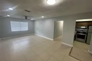 395 SW 15th St, Pompano Beach, FL 33060 - Photo 14