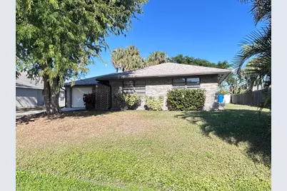 1313 SW Bellevue Ave, Port Saint Lucie, FL 34953 - Photo 1