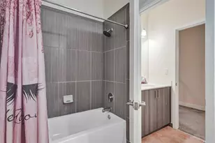 4875 NW 55th Pl, Tamarac, FL 33319 - Photo 32