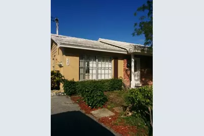 330  Southwind Dr, Unit #4, North Palm Beach, FL 33408 - Photo 1