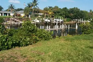 330 Southwind Dr, North Palm Beach, FL 33408 - Photo 2