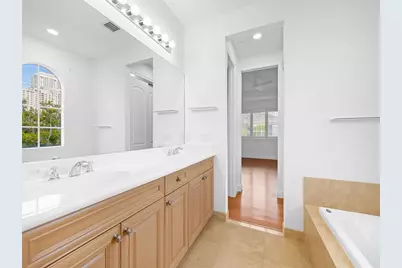 510 SE 7th Street, Unit #401, Fort Lauderdale, FL 33301 - Photo 20