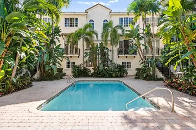 510 SE 7th Street, Unit #401, Fort Lauderdale, FL 33301 - Photo 4