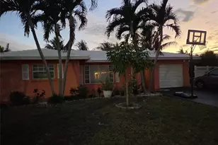 9604 NW 67th Ct, Tamarac, FL 33321 - Photo 2