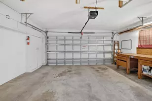 121 NW 77th Way, Pembroke Pines, FL 33024 - Photo 36