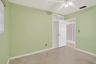 121 NW 77th Way, Pembroke Pines, FL 33024 - Photo 24