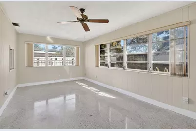 121 NW 77th Way, Pembroke Pines, FL 33024 - Photo 14