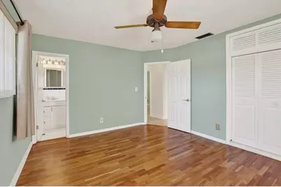 121 NW 77th Way, Pembroke Pines, FL 33024 - Photo 20