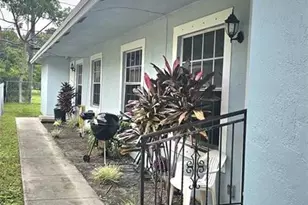 1204 NW 3rd St, Fort Lauderdale, FL 33311 - Photo 4