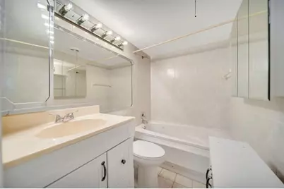 8454 NW 31st Ct, Sunrise, FL 33351 - Photo 20