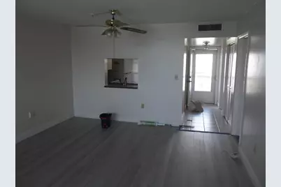 1893 S Ocean Dr, Unit #910, Hallandale Beach, FL 33009 - Photo 4