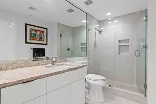 347 N New River Dr E, Fort Lauderdale, FL 33301 - Photo 14