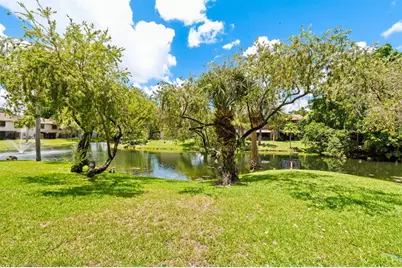 4902 NW 82nd Ave, Unit #2001, Fort Lauderdale, FL 33351 - Photo 2