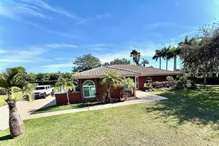 3290 SW 131st Terrace, Davie, FL 33330 - Photo 6