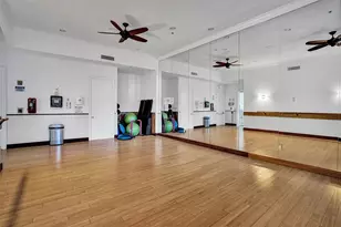 3105 NE 184th St, North Miami Beach, FL 33160 - Photo 32