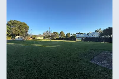 5221 SW 201st Terrace, Southwest Ranches, FL 33332 - Photo 14