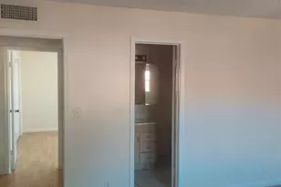 5409 NW 27th St, Fort Lauderdale, FL 33313 - Photo 10