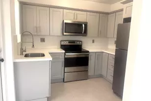 501 SW 67th Ave, Miami, FL 33144 - Photo 2