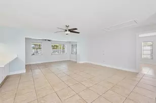4447 Holly Dr, Palm Beach Gardens, FL 33410 - Photo 6