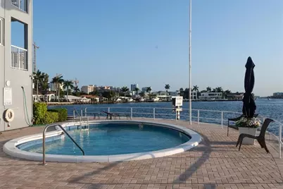 1201 S Riverside Dr, Unit #307, Pompano Beach, FL 33062 - Photo 10