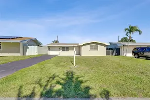 8211 NW 10th St, Pembroke Pines, FL 33024 - Photo 4