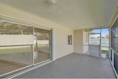 8211 NW 10th St, Pembroke Pines, FL 33024 - Photo 30