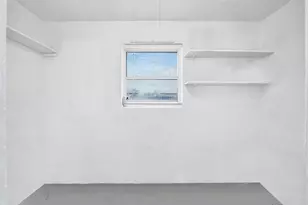 8211 NW 10th St, Pembroke Pines, FL 33024 - Photo 28