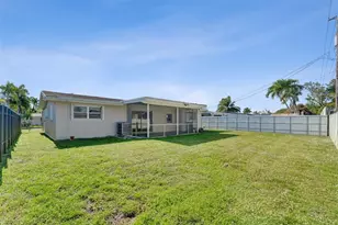 8211 NW 10th St, Pembroke Pines, FL 33024 - Photo 34