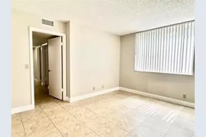 10741  Cleary Blvd, Unit #102, Plantation, FL 33324 - Photo 10