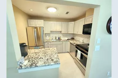 6281  Bay Club Dr, Unit #2, Fort Lauderdale, FL 33308 - Photo 12