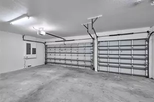 7127 Pinecreek Way, Coconut Creek, FL 33073 - Photo 10