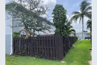 1775 SW 81st Way, Fort Lauderdale, FL 33324 - Photo 26