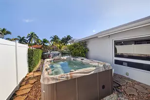 1400 SE 3rd Ave, Pompano Beach, FL 33060 - Photo 32