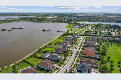 935  Hookline Cir, Loxahatchee, FL 33470 - Photo 34