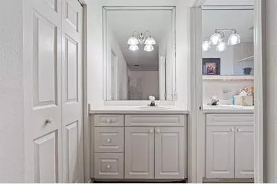 5201 SW 22nd St, West Park, FL 33023 - Photo 16