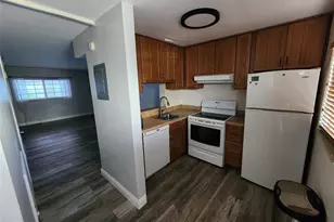 633 NE 2nd Ave, Fort Lauderdale, FL 33304 - Photo 2