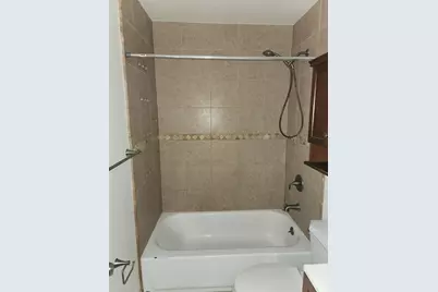 633 NE 2nd Ave, Unit #14, Fort Lauderdale, FL 33304 - Photo 10