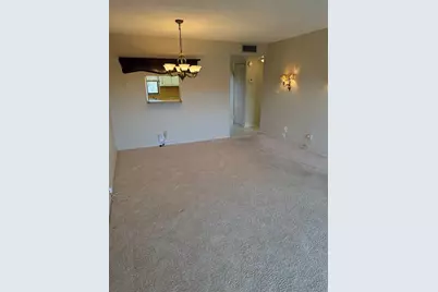 10442  Sunrise Lakes Blvd, Unit #303, Sunrise, FL 33322 - Photo 10