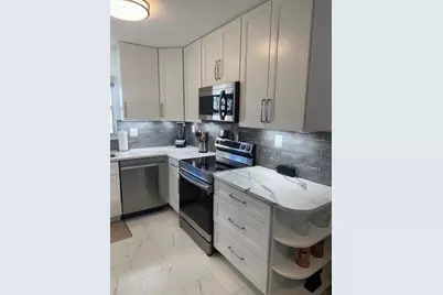 2687  Emory Dr East, Unit #F, West Palm Beach, FL 33415 - Photo 8